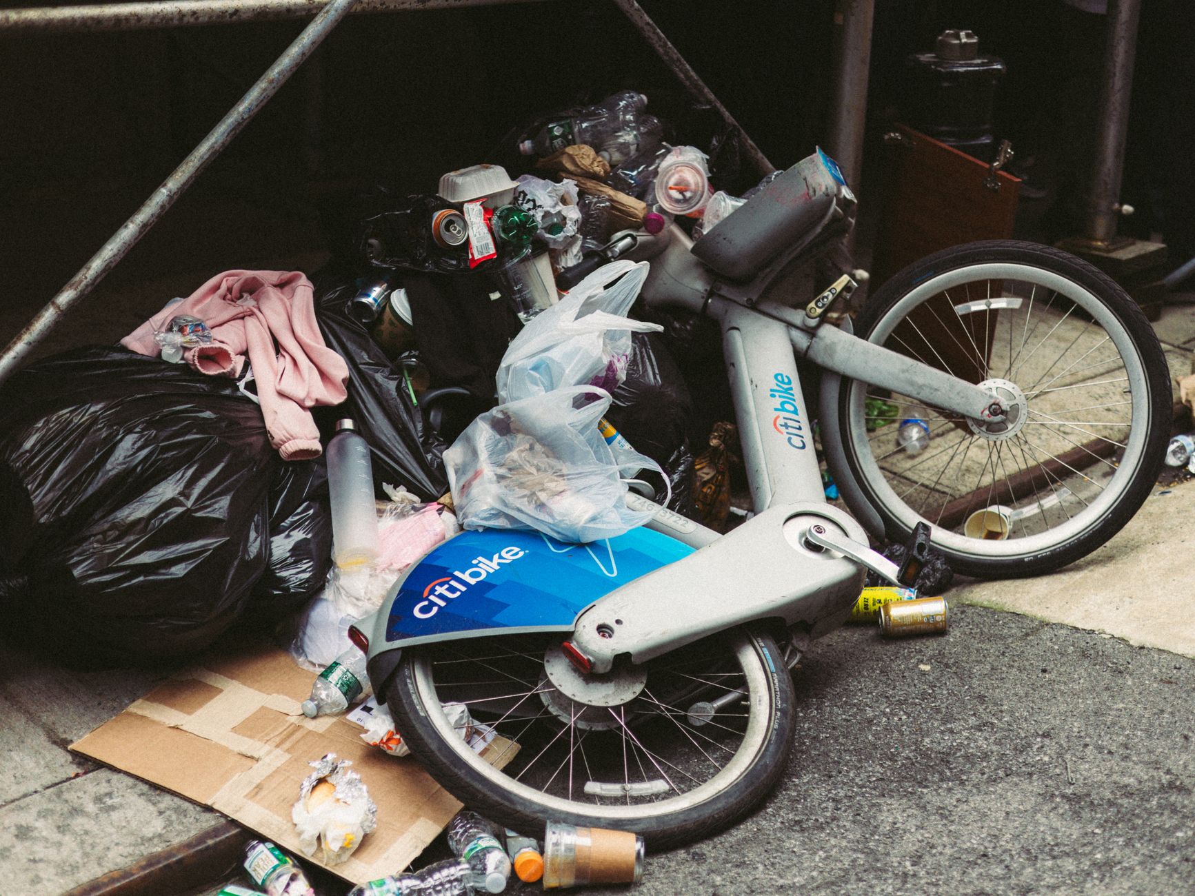 Feeding a Festival's Trash From Setup to Teardown
